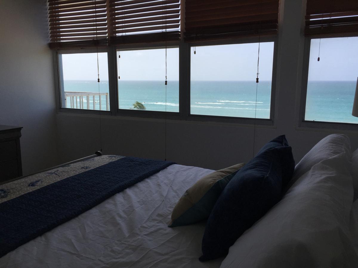 Beach Front At Marbella Condo San Juan Exterior photo
