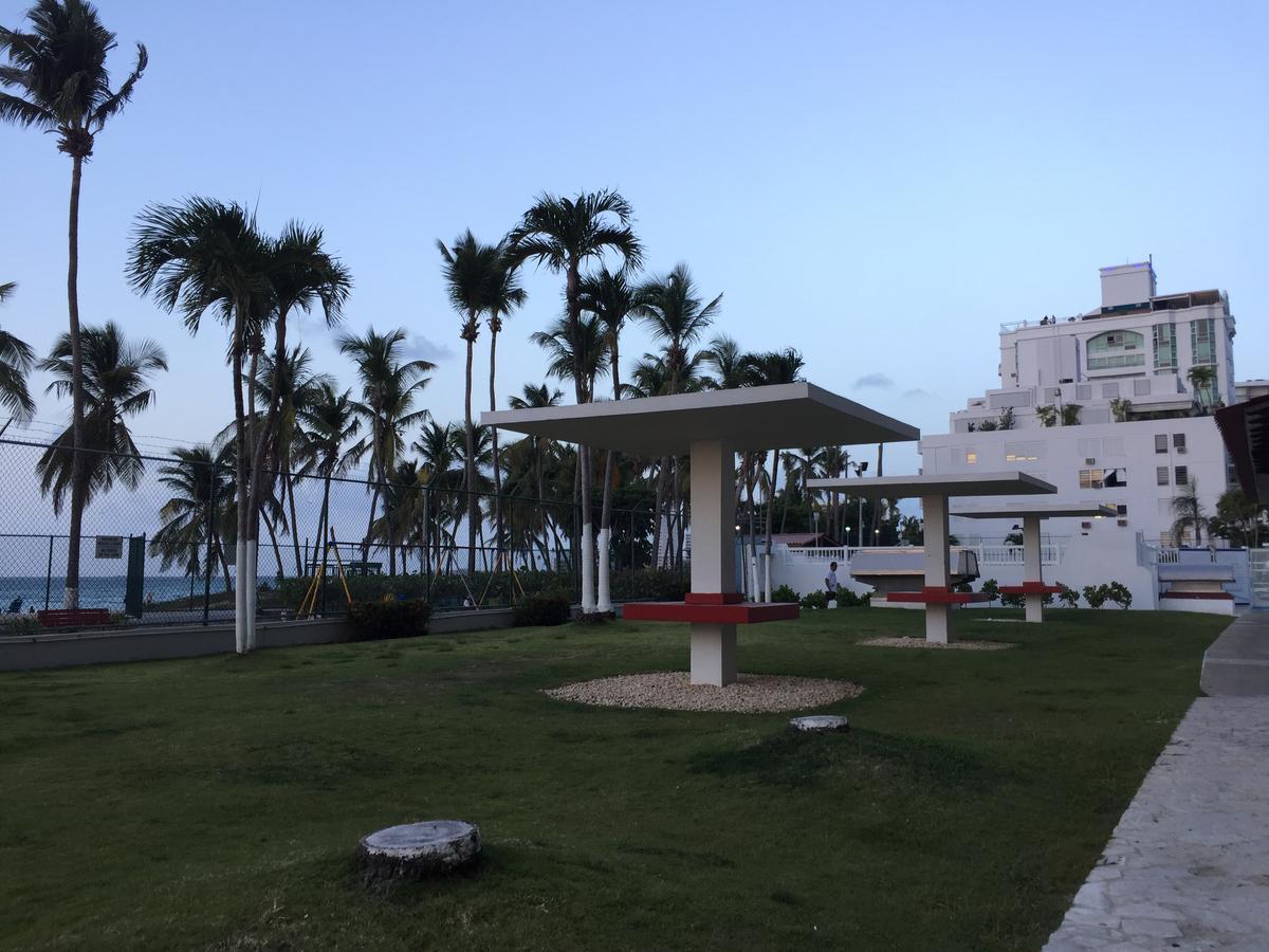Beach Front At Marbella Condo San Juan Exterior photo